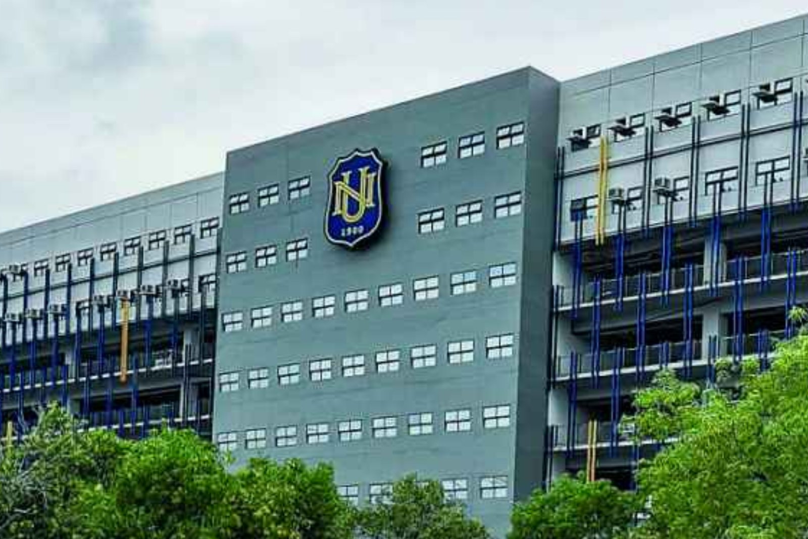National University - Dasmarinas