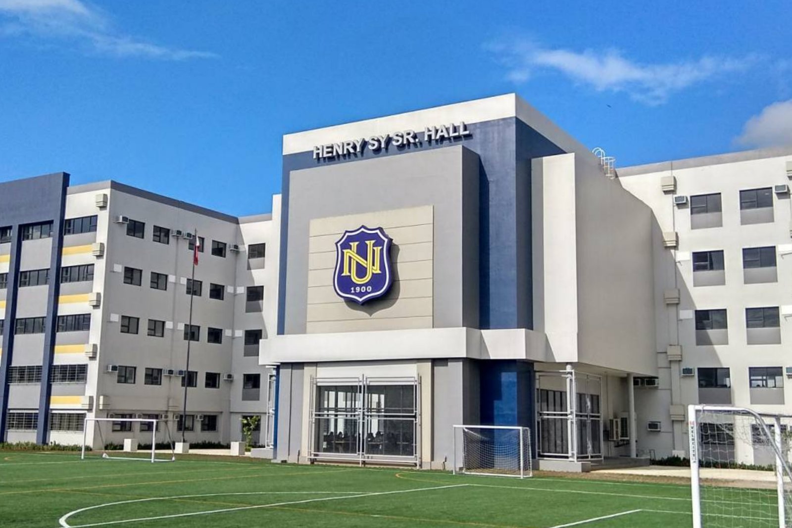 National University - Laguna